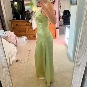 Anewsta safe green satin formal dress